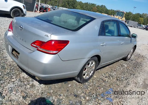 2005 Toyota Avalon Xl из США, поврежденный, VIN 4T1BK36B15U038328